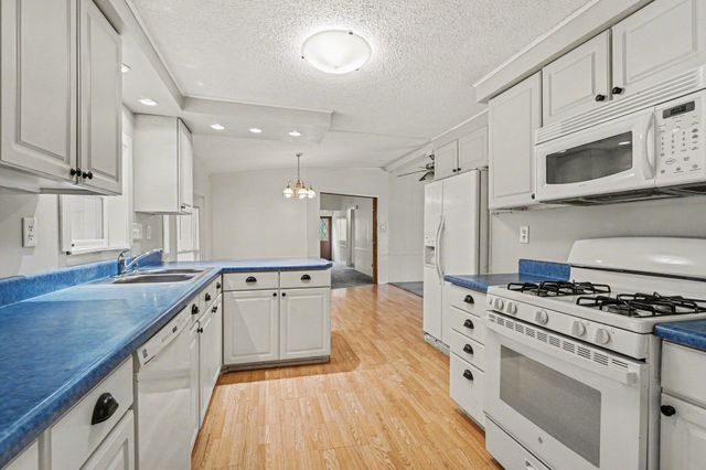 2418 Lincoln Road, Allegan, MI 49010