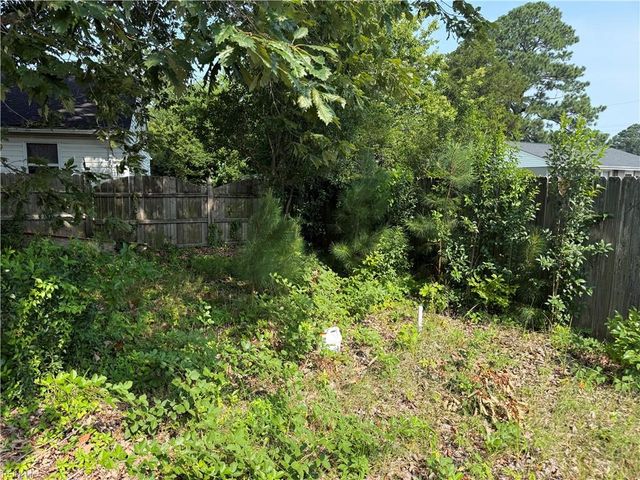 341 Keith CT, Chesapeake, VA 23325