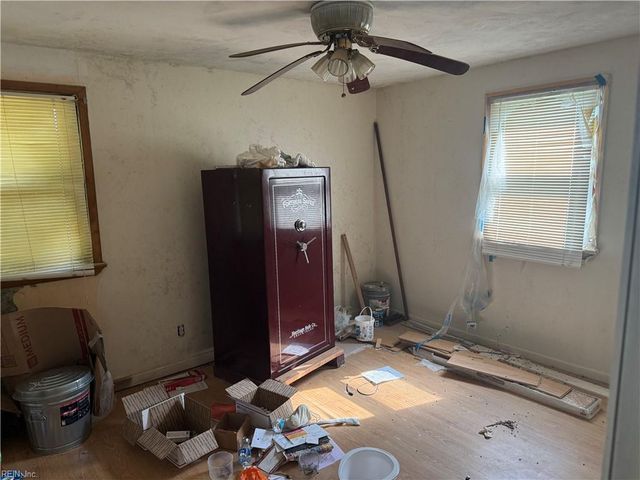 341 Keith CT, Chesapeake, VA 23325