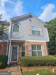 2511 Walden Lake Drive, Decatur, GA 30035