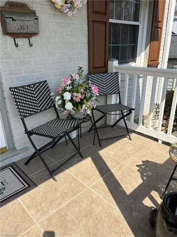 2763 Maplewood Avenue, Winston-salem, NC 27103