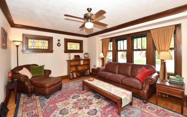 2217 71st STREET, Wauwatosa, WI 53213