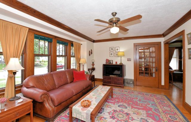 2217 71st STREET, Wauwatosa, WI 53213