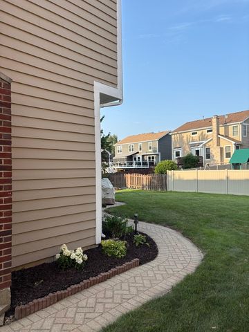 237 Biscayne Street, Bloomingdale, IL 60108