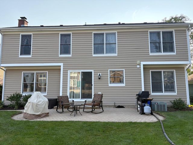 237 Biscayne Street, Bloomingdale, IL 60108