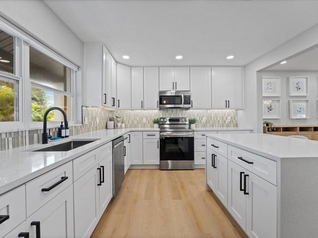 329 SEMINOLA BOULEVARD, Casselberry, FL 32707