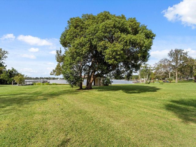 329 SEMINOLA BOULEVARD, Casselberry, FL 32707
