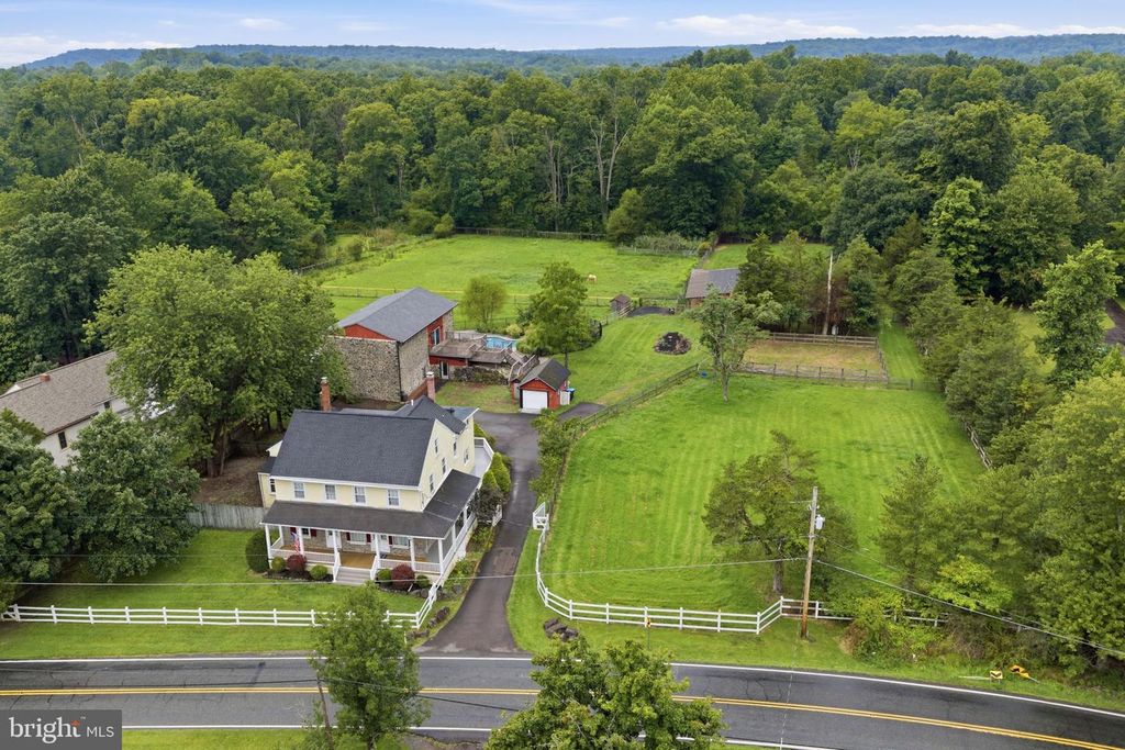 750 ALLENTOWN RD, SELLERSVILLE, PA 18960 — exterior