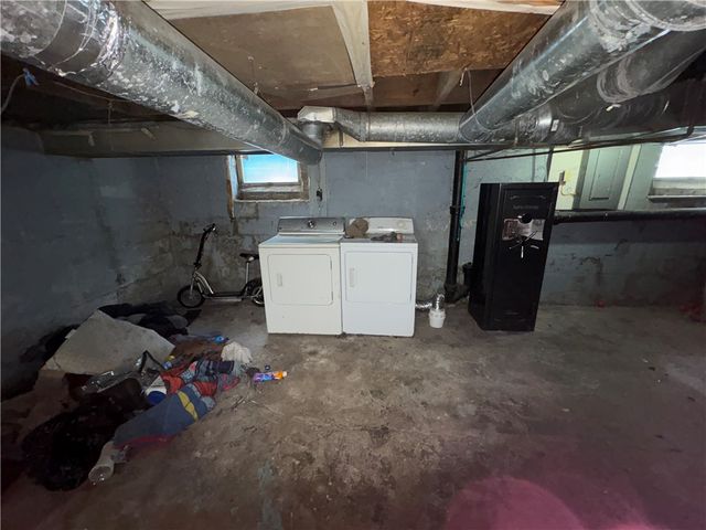 57 Home Place, Rochester, NY 14611
