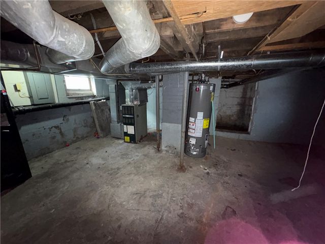 57 Home Place, Rochester, NY 14611