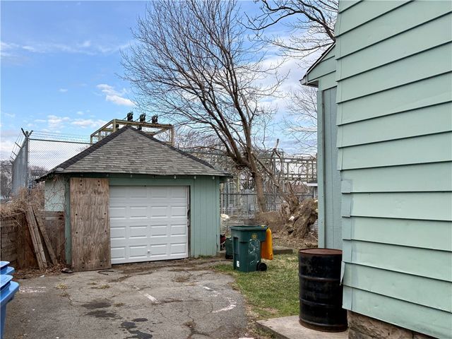 57 Home Place, Rochester, NY 14611