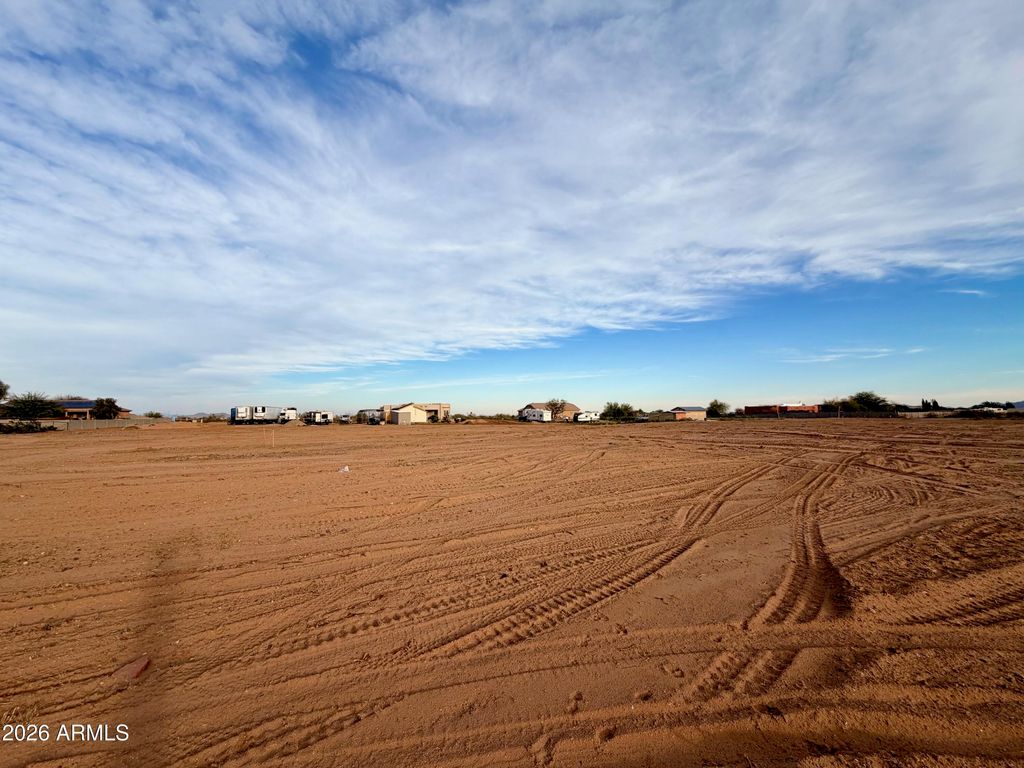 2300X W Montgomery Road 4, Wittmann, AZ 85361 — exterior