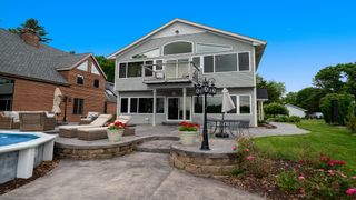 5216 East Drive, Loves Park, IL 61111