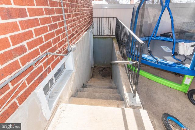 5686 UTRECHT RD, Baltimore, MD 21206