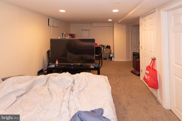 5686 UTRECHT RD, Baltimore, MD 21206