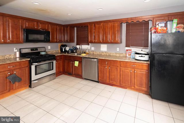 5686 UTRECHT RD, Baltimore, MD 21206