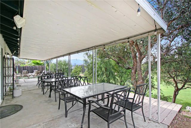 458 Termino Ave, Corona, CA 92879