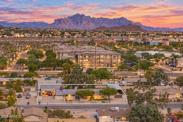 2233 N SUNSET Drive, Mesa, AZ 85215