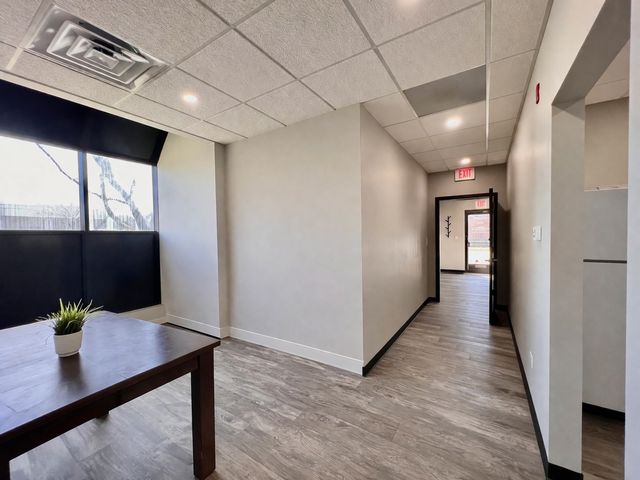 480 W Lake Street 2, Roselle, IL 60172