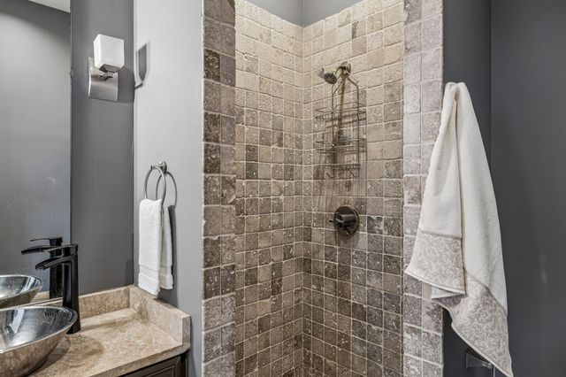 925 Wedgewood Ave, Nashville, TN 37203