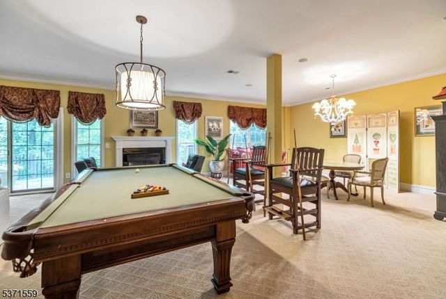 4 Alpine Dr, North Haledon Boro, NJ 07508