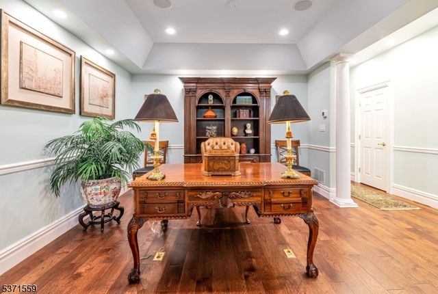4 Alpine Dr, North Haledon Boro, NJ 07508