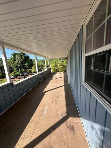 81 Hill Street, Murphy, NC 28906