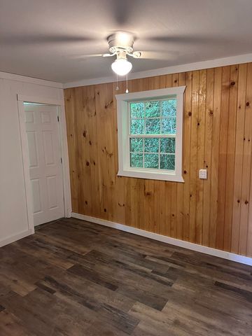 81 Hill Street, Murphy, NC 28906