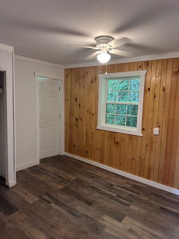 81 Hill Street, Murphy, NC 28906