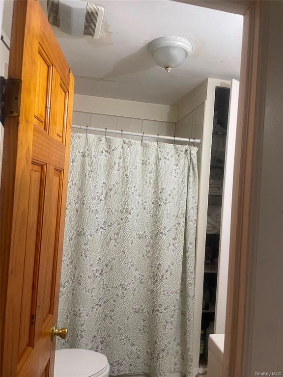 187-22 Keeseville Avenue, Saint Albans, NY 11412 — photo 4