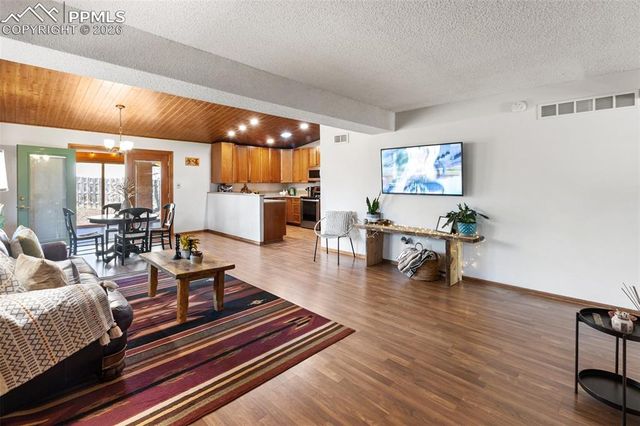 1700 Blackfoot Trail, Woodland Park, CO 80863