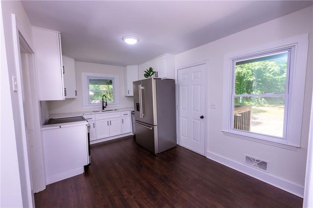 2970 Humphries Drive, Atlanta, GA 30354