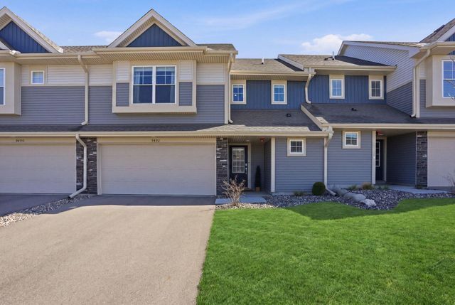 9492 Bridle Way, Victoria, MN 55386