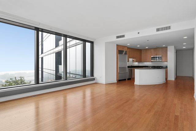 60 E Monroe Street 1807, Chicago, IL 60603