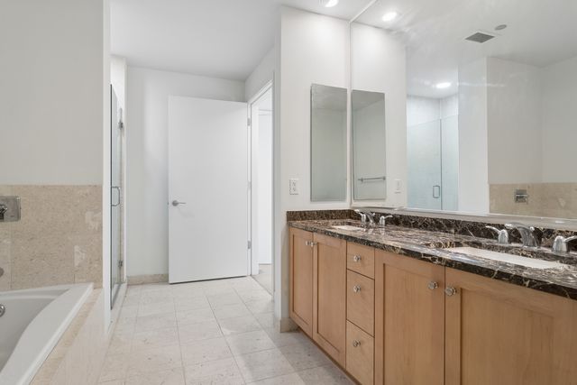 60 E Monroe Street 1807, Chicago, IL 60603