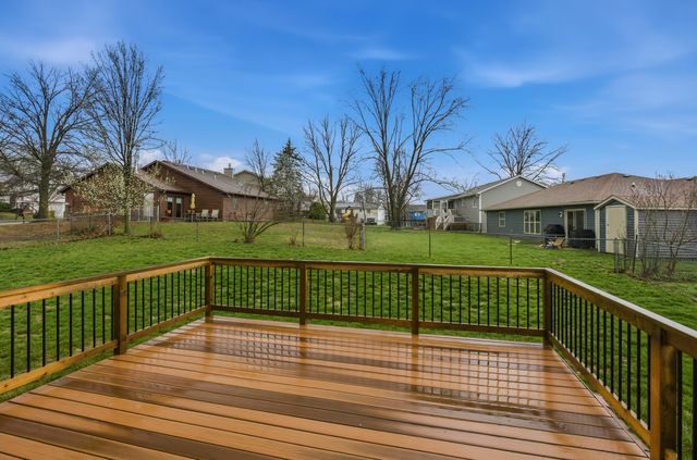 2205 BRIDGEWATER DR, Columbia, MO 65202