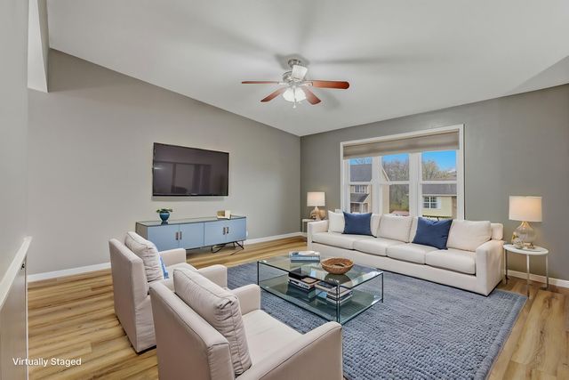 2205 BRIDGEWATER DR, Columbia, MO 65202