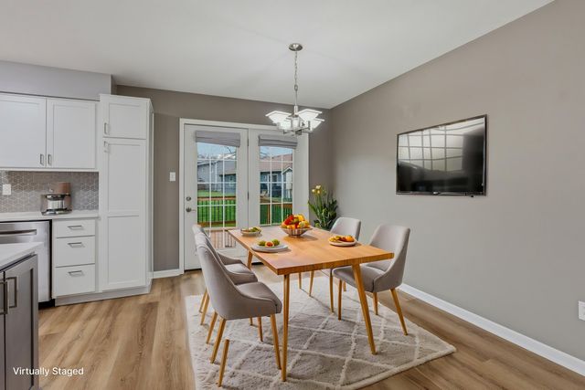 2205 BRIDGEWATER DR, Columbia, MO 65202