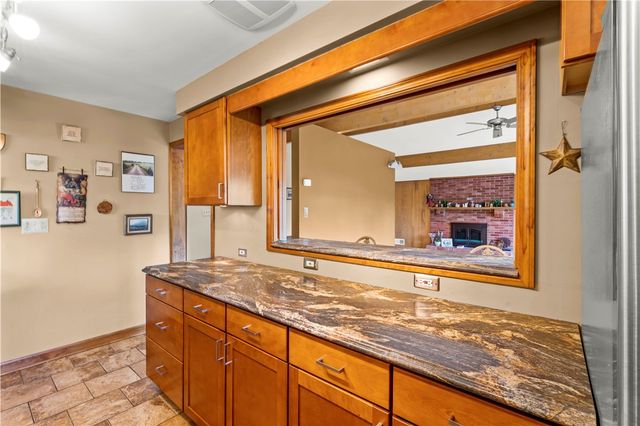 636 Aljo Drive, Upper St Clair, PA 15241