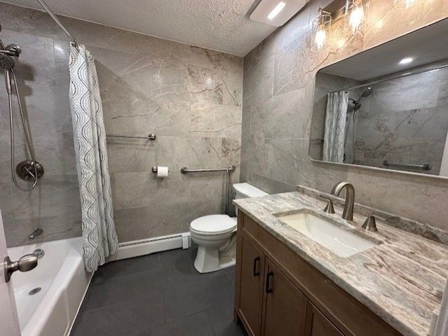 12 Hallmark Gdns 7, Burlington, MA 01803