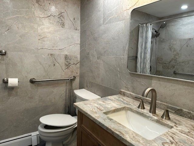 12 Hallmark Gdns 7, Burlington, MA 01803