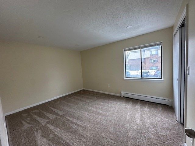 12 Hallmark Gdns 7, Burlington, MA 01803