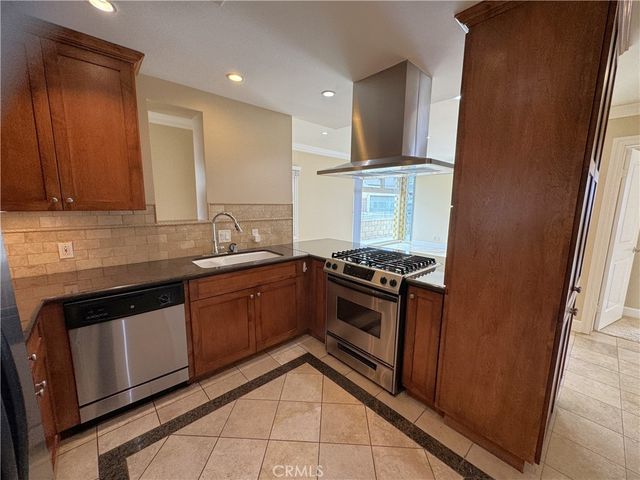 4510 A Seashore Drive, Newport Beach, CA 92663