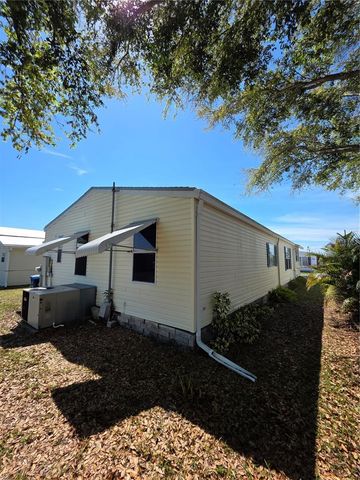 340 CANAL WAY, Oldsmar, FL 34677