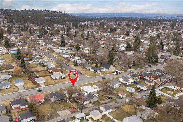 2307 W Rowan Ave Ave, Spokane, WA 99205