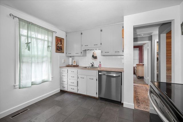 2307 W Rowan Ave Ave, Spokane, WA 99205