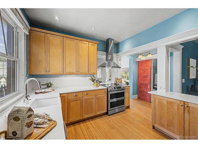 4230 Lipan St, Denver, CO 80211