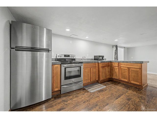 4230 Lipan St, Denver, CO 80211