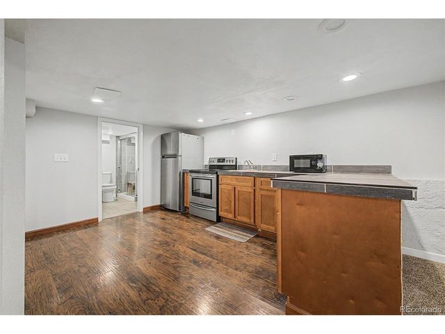 4230 Lipan St, Denver, CO 80211