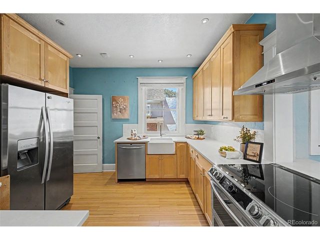 4230 Lipan St, Denver, CO 80211